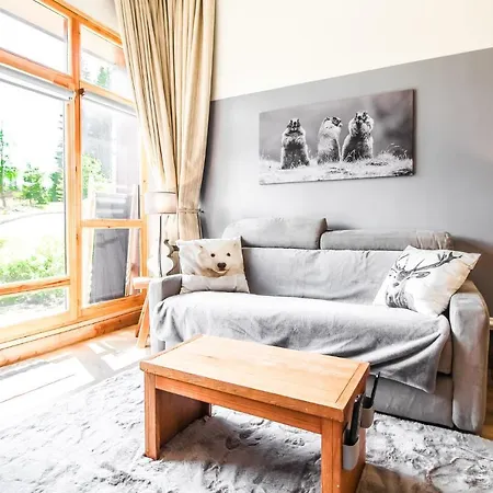 1-bed In 5* With Mountain Views, In, Out