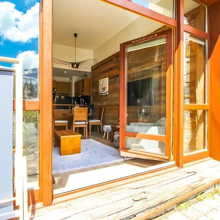 Apartment 1-bed In 5* With Mountain Views, In, Out