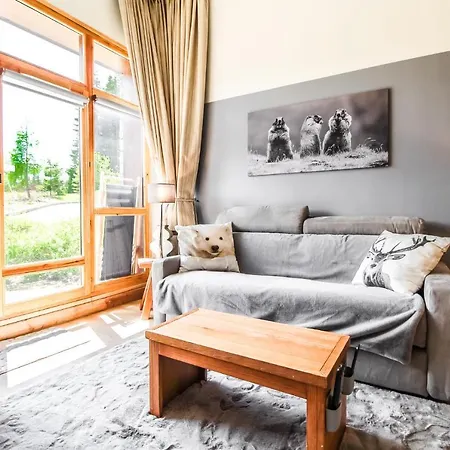1-bed In 5* With Mountain Views, In, Out *